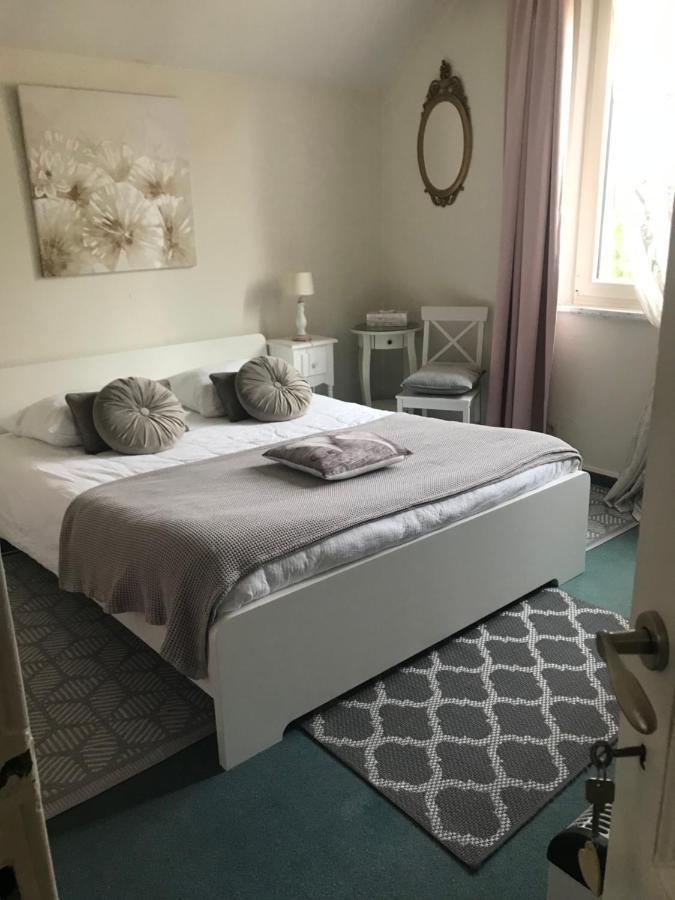 Villa Sylvania Spa Bagian luar foto